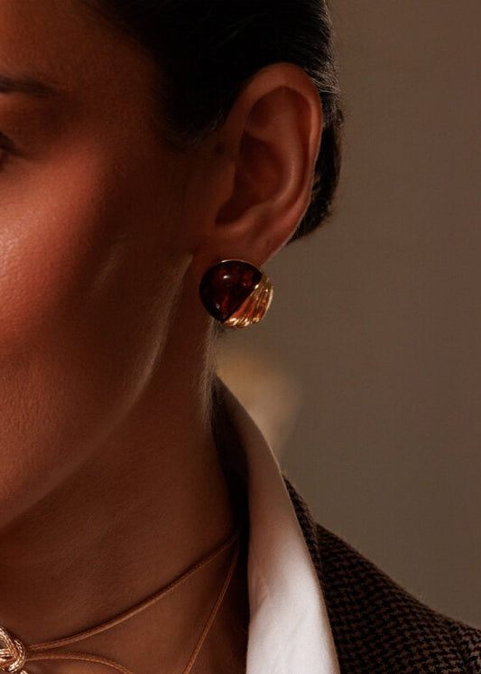 Brinco Redondo com Detalhe Dourado