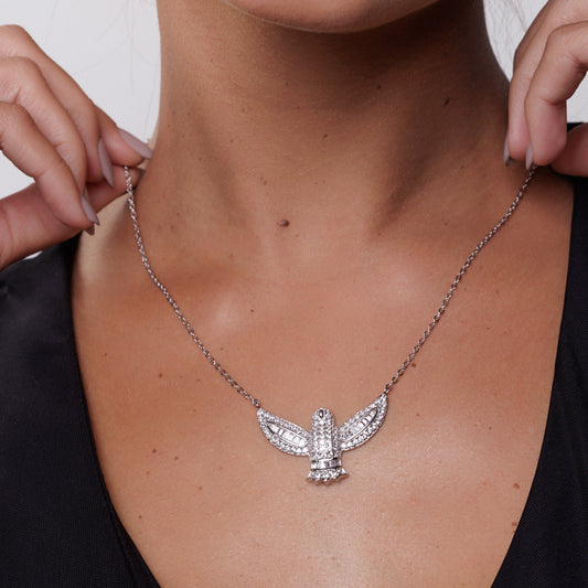 Colar Espírito Santo Cravejado Prateado