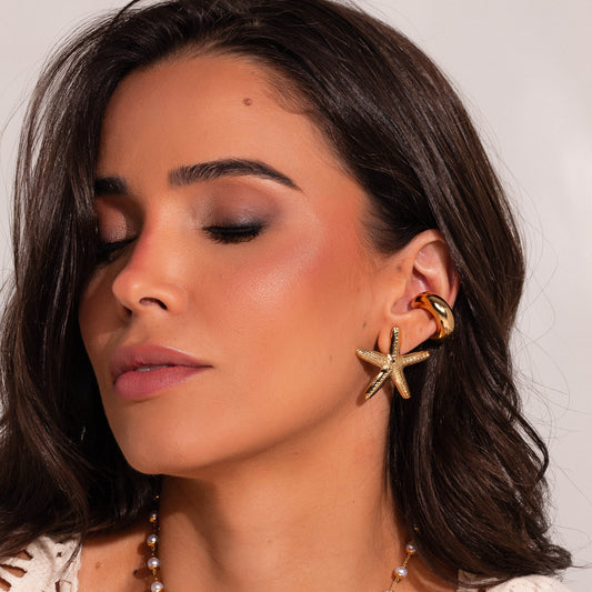 Brinco Estrela do Mar Com Textura Dourado