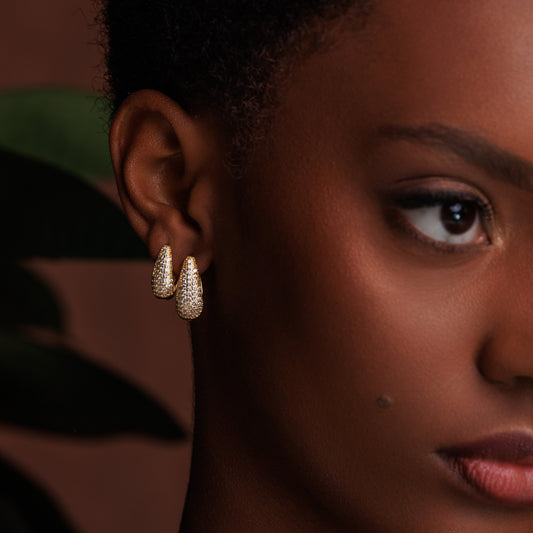 Brinco Dupla Argolas Gotas Cravejadas Dourado