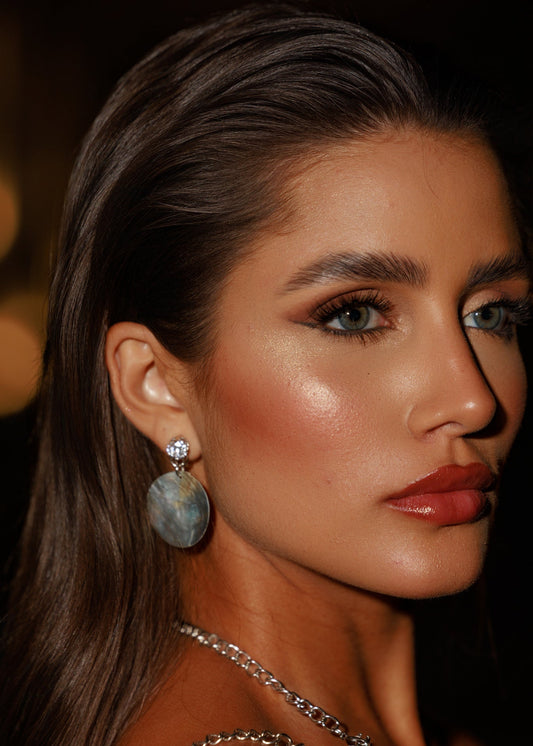 Brinco Ponto de Luz com Madrepérola