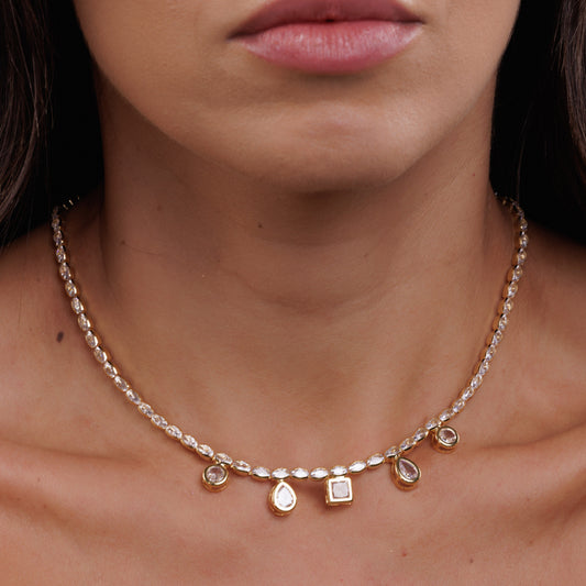 Colar Riviera Ovais com Formas Dourado