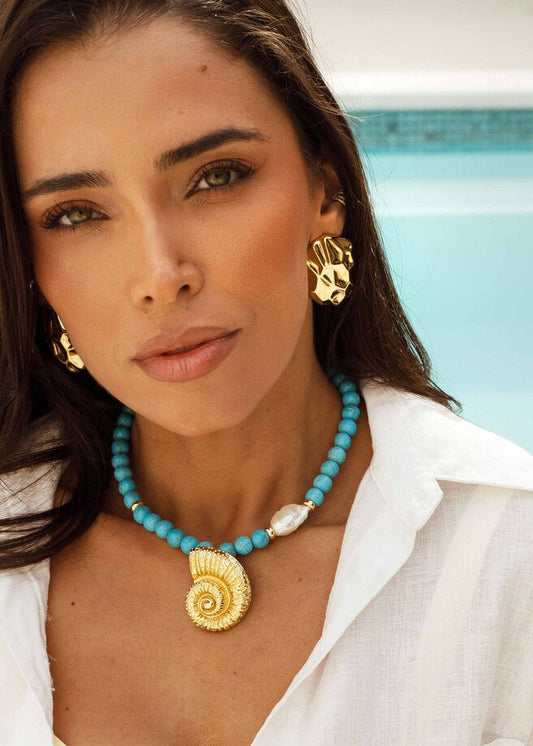 Brinco Dourado Prisma Orgânico