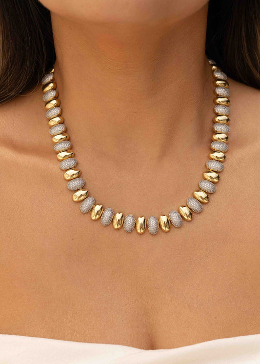 Colar Elos Orgânicos Dourado & Cristal