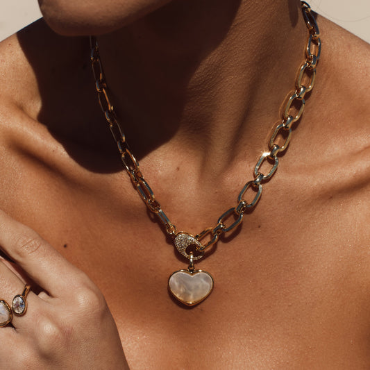 Colar Corrente Coração com Fecho