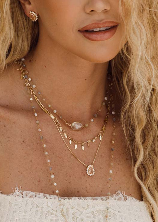 Colar Duplo Dourado com Cristais