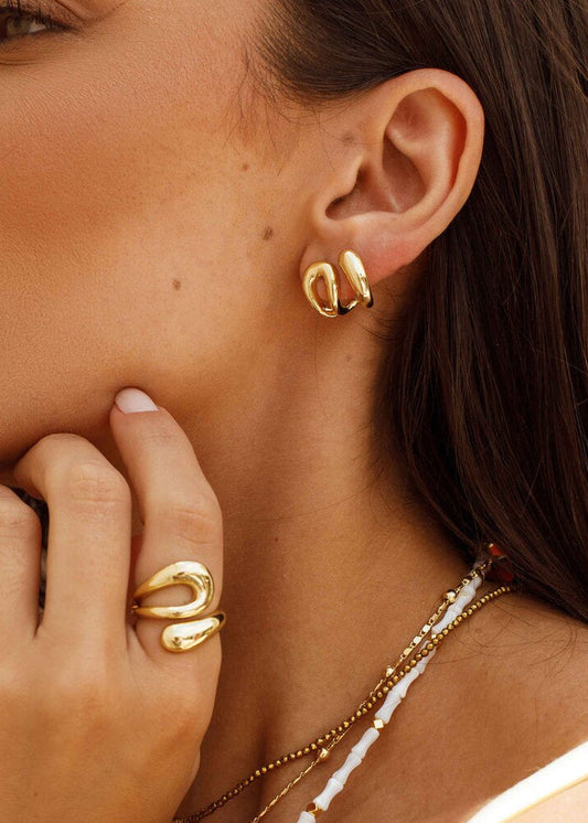 Conjunto Anel e Brinco Orgânico Dourado