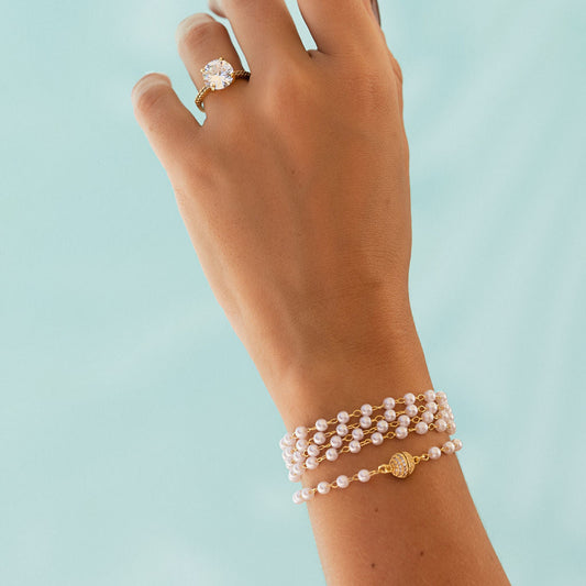 Colar Multifuncional Corrente com Perolas e Fecho de Imã