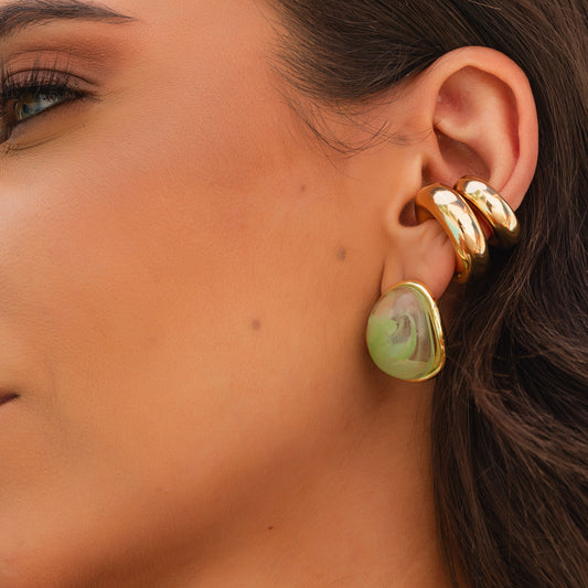 Brinco Oval Resina Colorida Dourado