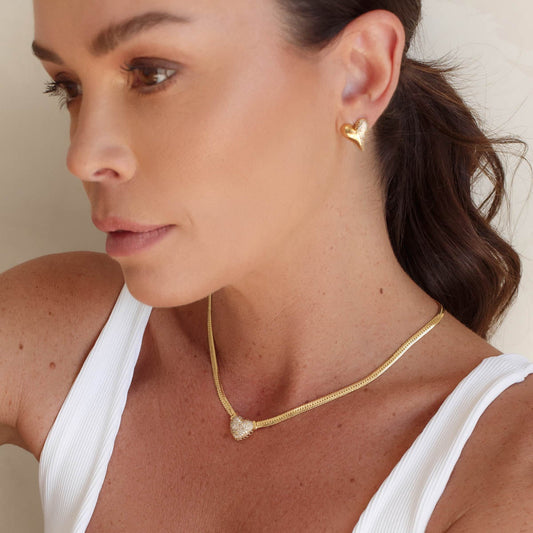 Colar Malha com Pingente de Coração Cravejado Dourado/Prateado