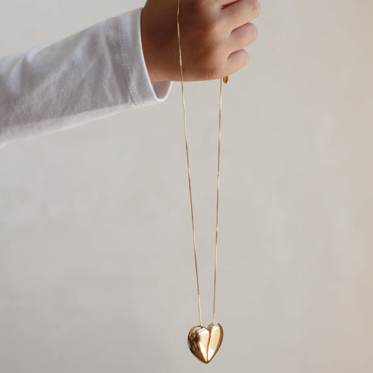 Colar Coração Metades Lisas Dourado