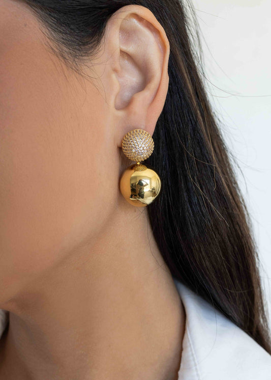 Brinco Ear Jacket Dourado Esferas