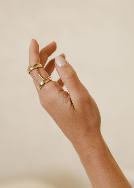 Anel Estruturado Dourado Regulável