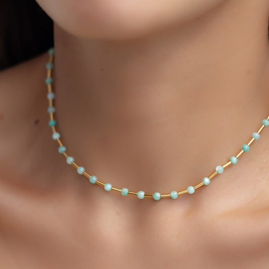 Colar Esferas Turquesa com Canutilhos Dourado