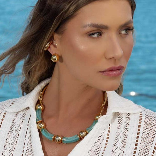 Colar 2 em 1 Aro com Resina Creme/Azul com Esferas Dourado