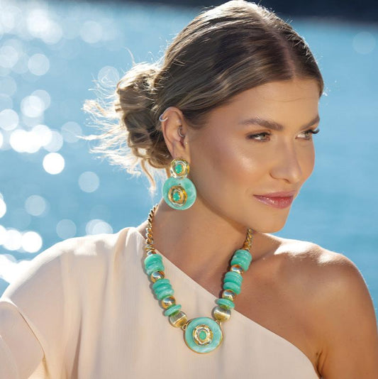 Brinco 2 em 1 Resina Verde/Creme Dourado