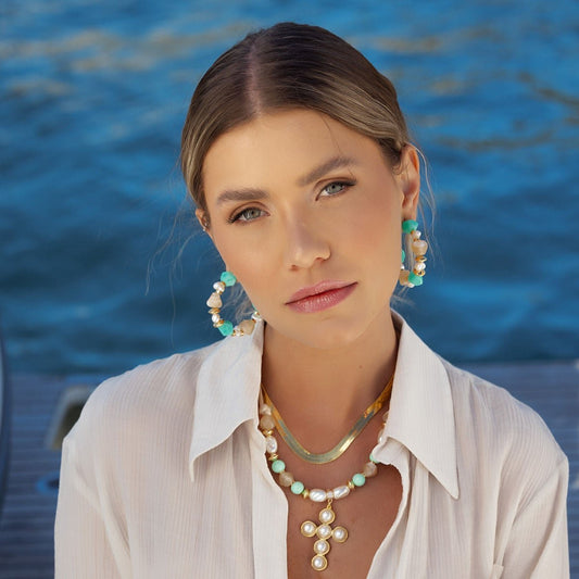 Brinco Argola Pedras Cristais Verde e Creme Dourado