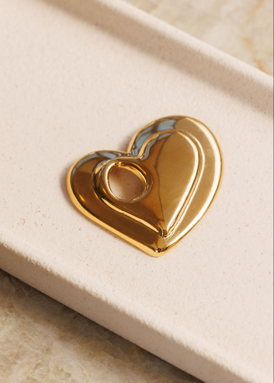 Broche Coração Vazado