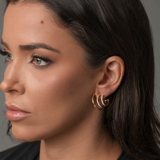 Brinco Argola Lisa e Cravejada Dourado/Prateado