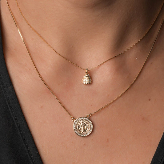 Colar Medalha São Bento Cravejado Dourado