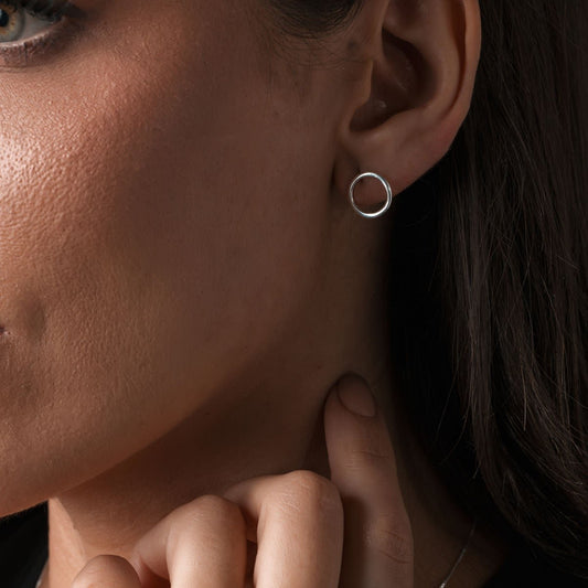 Brinco Círculo Liso Prata 925