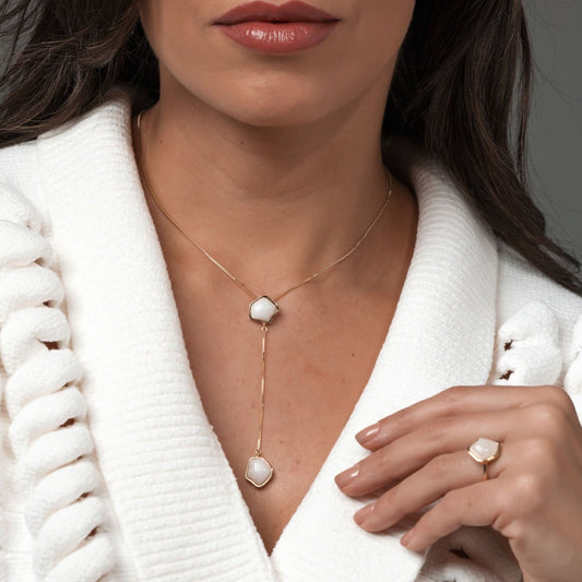 Colar Gravatinha Pedra Natural Dourado