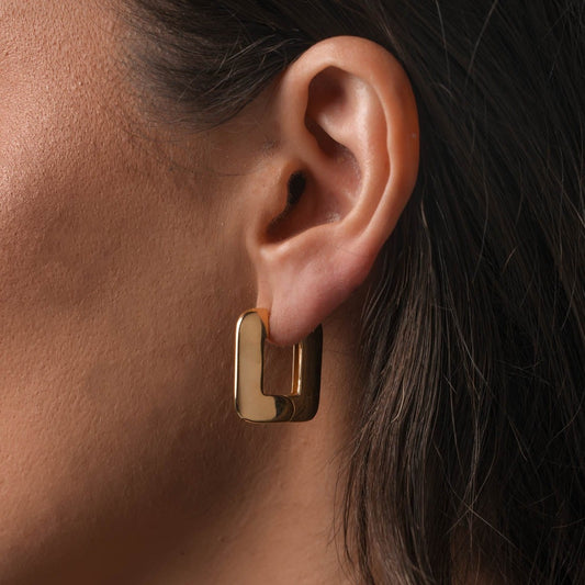 Brinco Argola Retangular Lisa Dourado