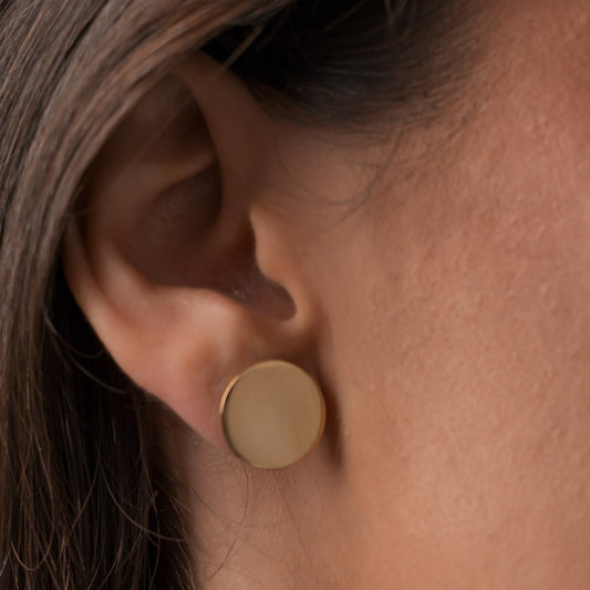 Brinco Redondo Liso Dourado