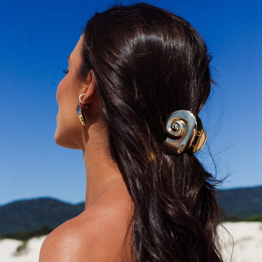 Piranha de Cabelo Média Caracol Dourado