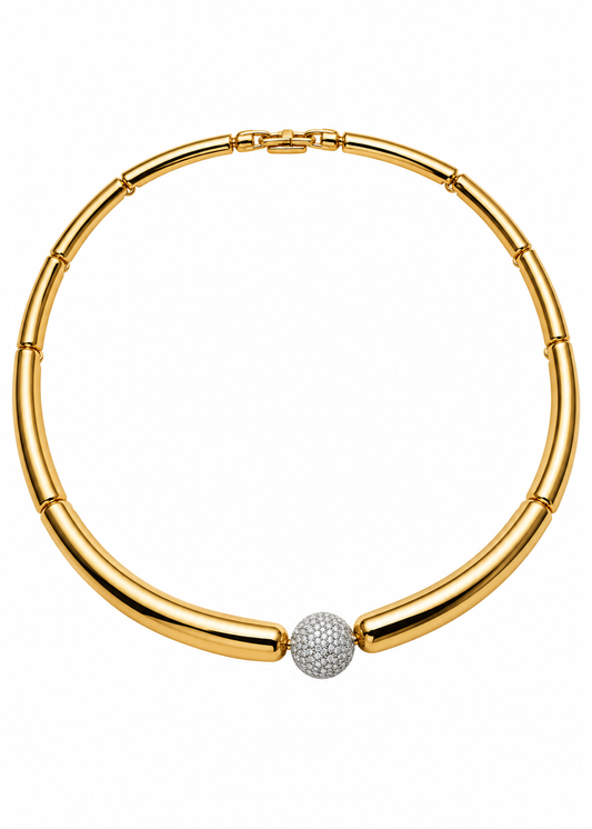 Colar Choker Dourado com Detalhe Central