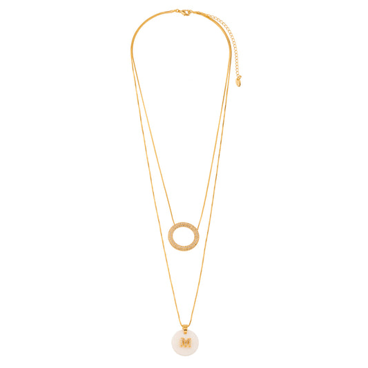 Colar Duplo Oval e Madrepérola com Inicial Cravejada Dourado