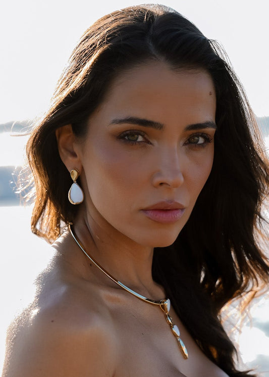 Brinco Madrepérola Gota