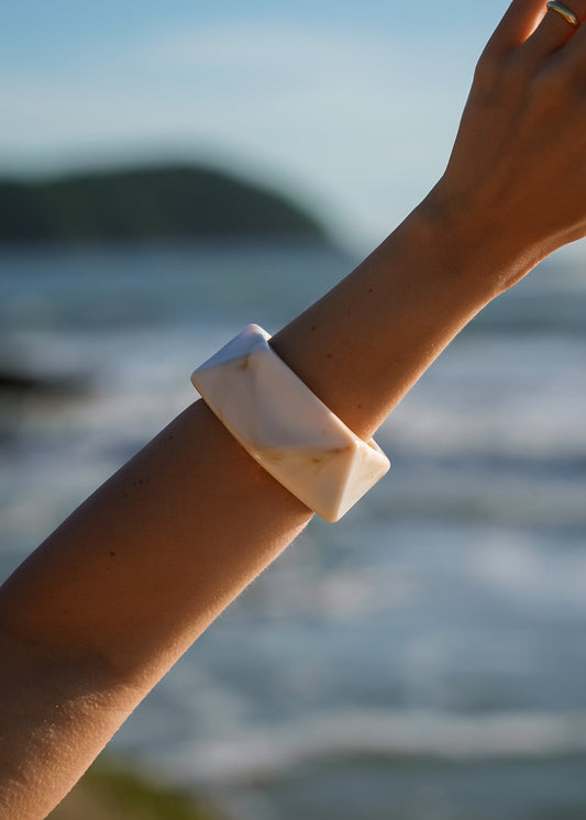 Bracelete Resina Geométrico