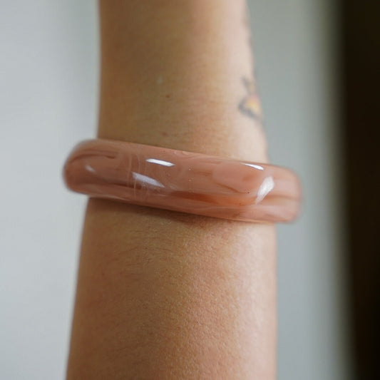 Pulseira Maxi Bracelete Resina Quadrada