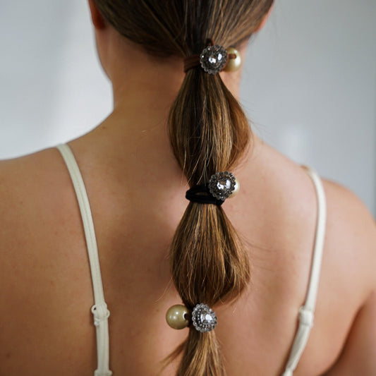Amarrador de Cabelo Trio Esfera e Coração Cravejado