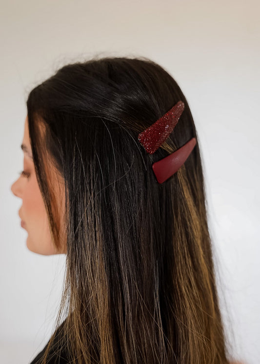 Dupla de Presilhas Burgundy Fosca e Cravejada