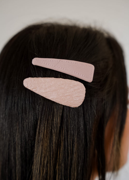 Dupla de Presilhas Rosa Claro e Textura Acetinada