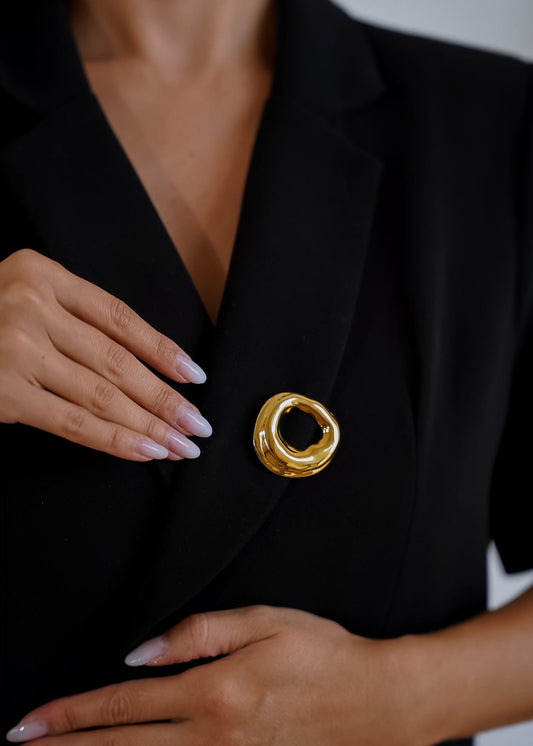 Broche Orgânico Vazado