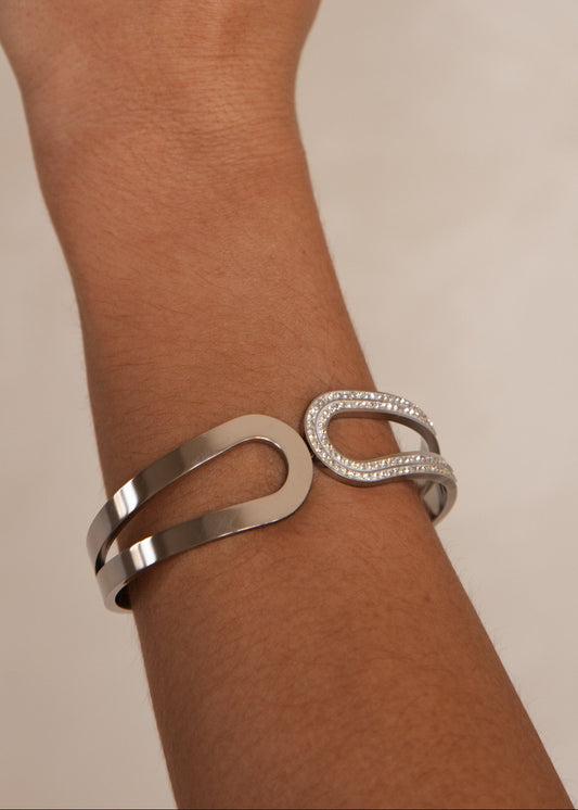Bracelete Orgânico com Zircônias