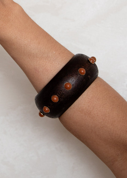 Conjunto de Brinco, Piercing e Bracelete de Madeira
