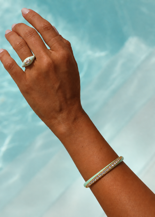 Conjunto de Anel e Bracelete com Zircônias