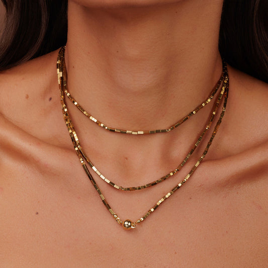 Colar Hematita Gold Pedrinhas Retangulares
