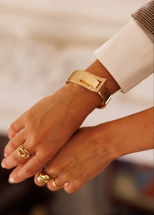 Bracelete Dourado Retangular