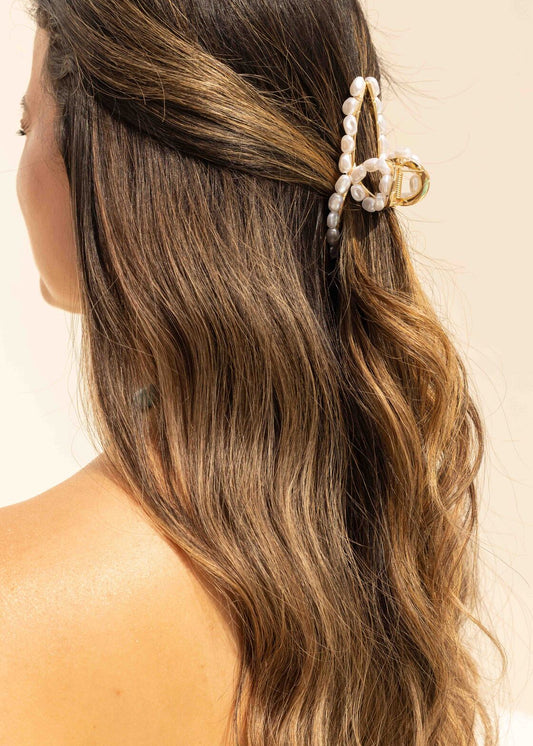 Piranha de Cabelo Laço Pérolas Dourada