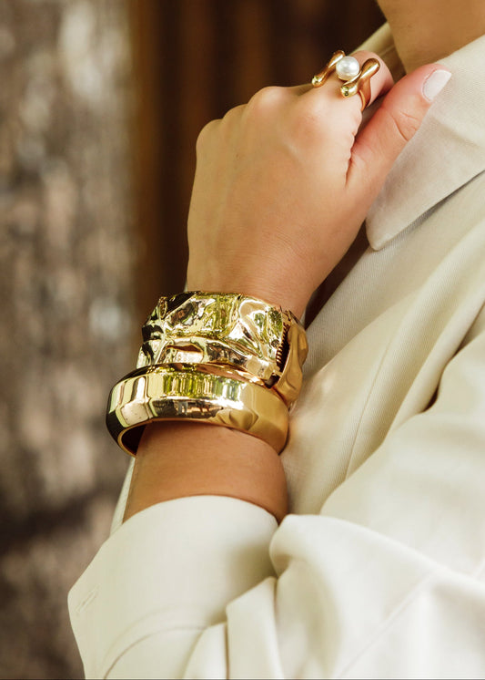 Bracelete Orgânico Metal Dourado