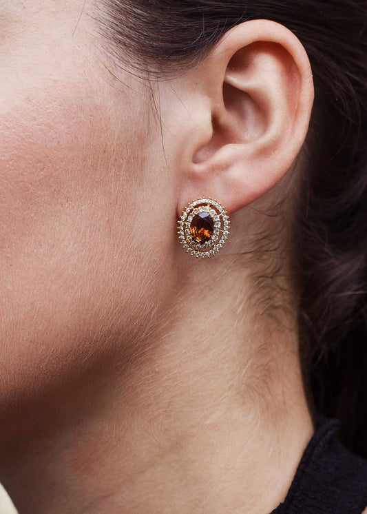 Brinco Pedra Oval Cravejado
