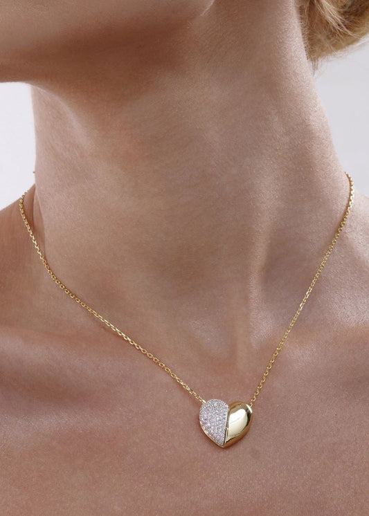 Colar Pingente Coração Dourado Cravejado