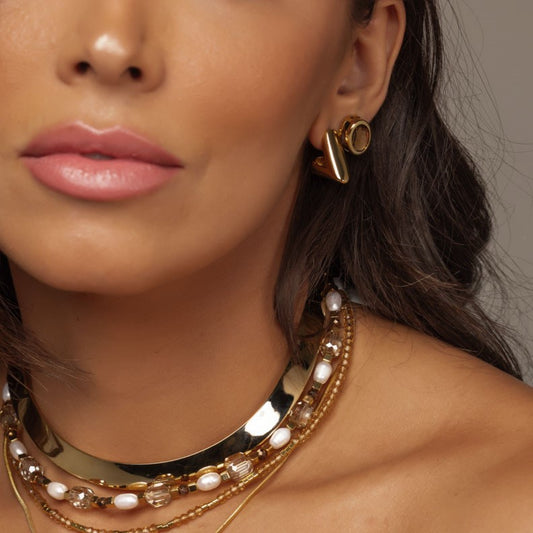 Brinco Oval Âmbar Dourado