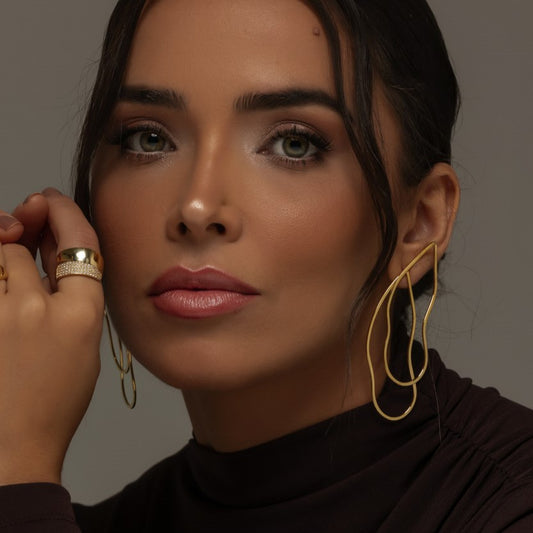 Brinco Peça Orgânica Dupla Alongada Lisa Dourado