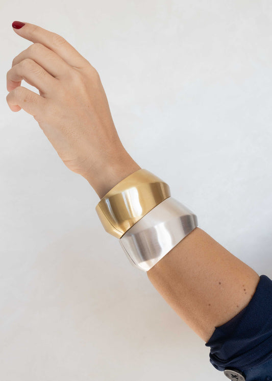 Bracelete Estruturado Metal Escovado